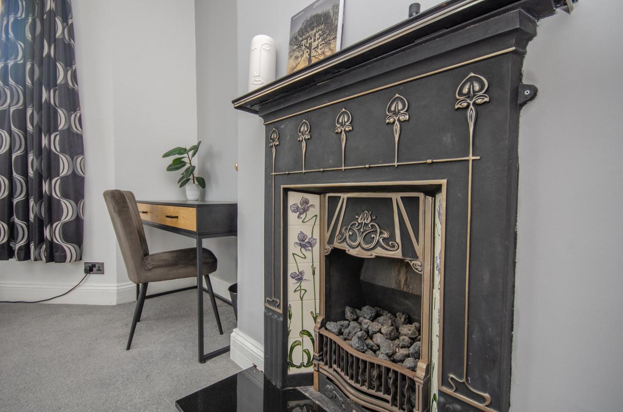Stylish 91Sqm Victoria 2 Bedroom Apartment Bristol Eksteriør bilde
