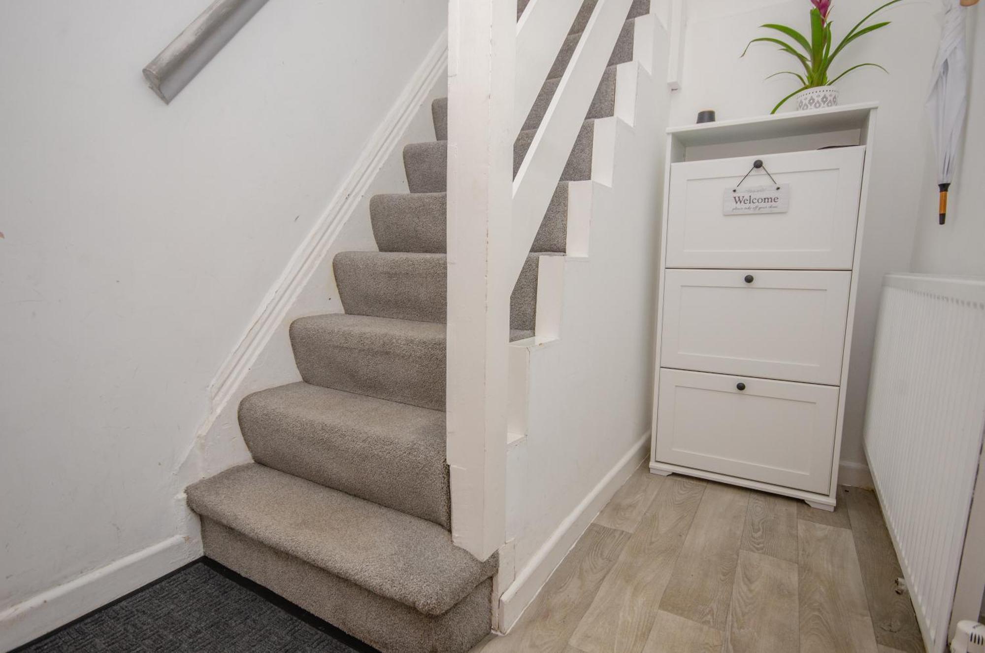 Stylish 91Sqm Victoria 2 Bedroom Apartment Bristol Eksteriør bilde