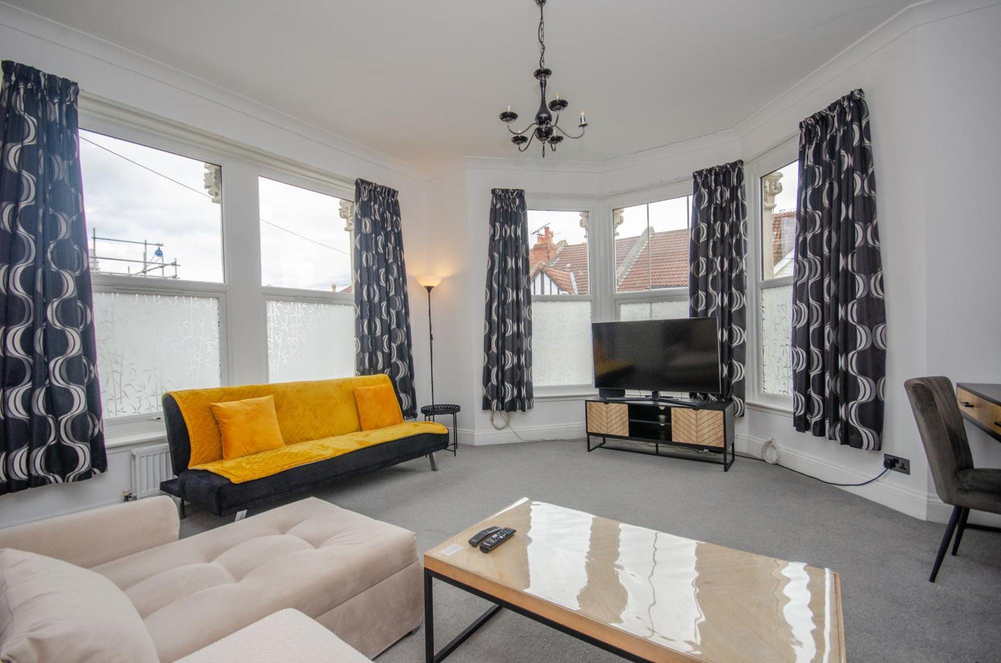 Stylish 91Sqm Victoria 2 Bedroom Apartment Bristol Eksteriør bilde